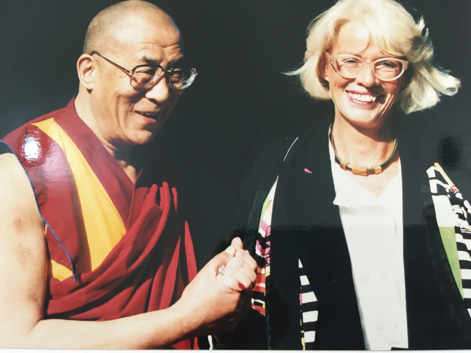 Jessica Larive met de Dalai Lama