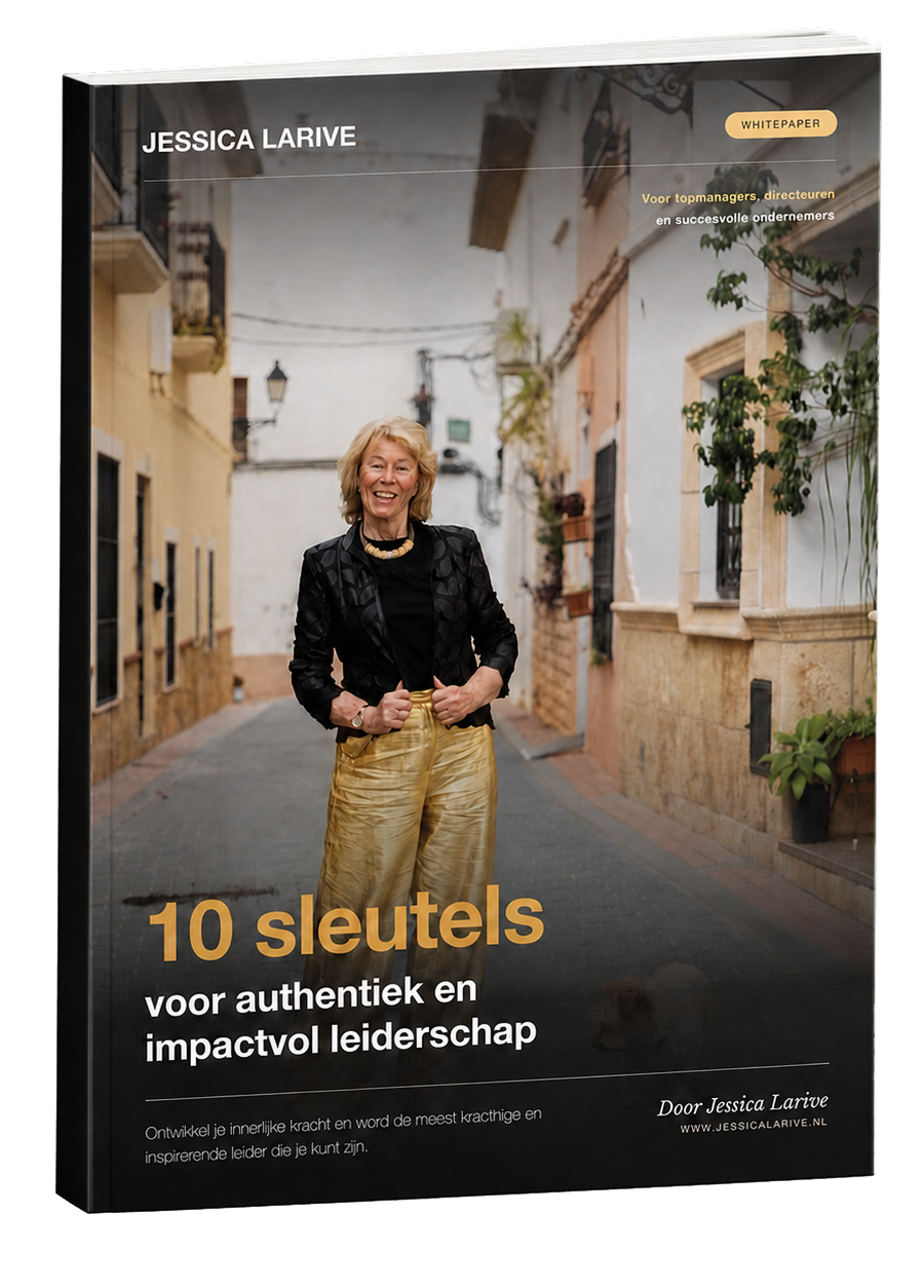 Boekmock-up van 10 sleutels voor authentiek en impactvol leiderschap